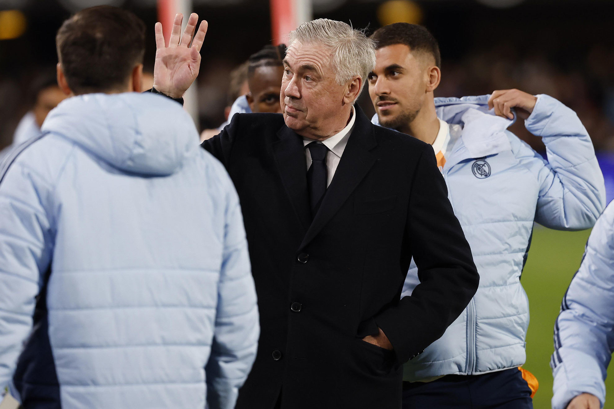 越来越多的 越来越多的