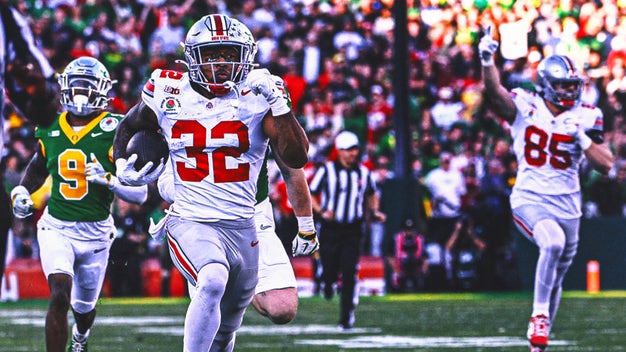 在右侧角球 在右侧角球